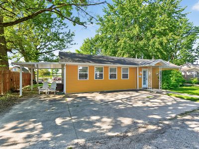 8981 Oatman Dr