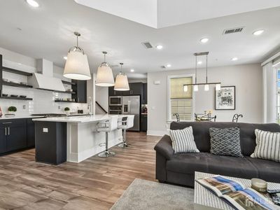723 Station Rd