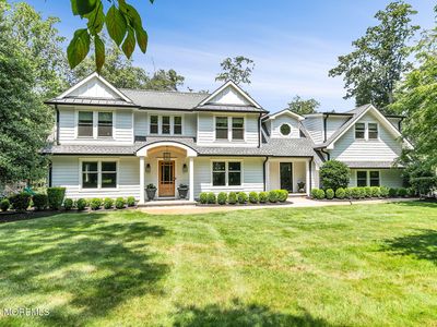 18 Saratoga Drive