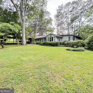 Property at 207 Iris Dr, Centre, AL
