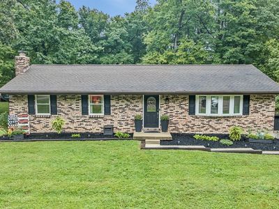 23312 Maplewood Ct
