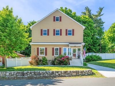 16 Hazen Ave