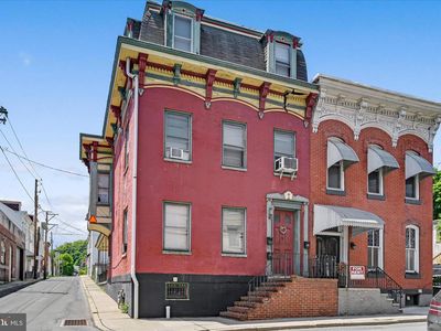 201 N 2nd St