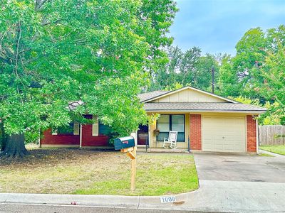 1008 Sierra Dr