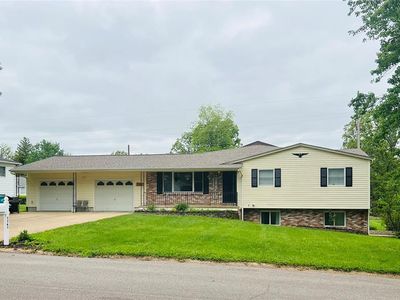 1141 Alden Dr