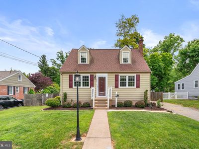 404 Forest Ln