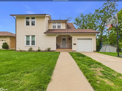 1008 Grand Ave