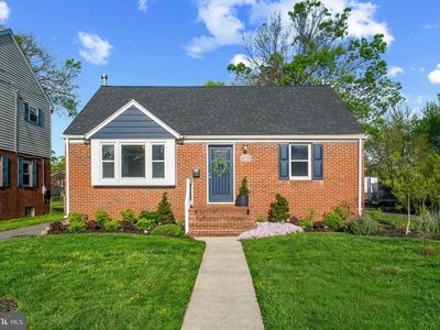 11 Norva Ave