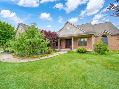 5040 Grande View Ln