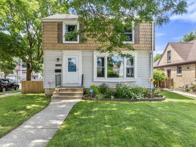 2879 South 44th STREET