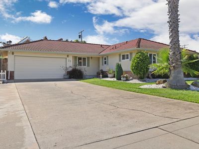 25 N Wellington Way