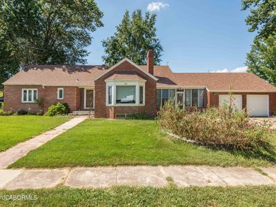 2117 Plymouth Dr