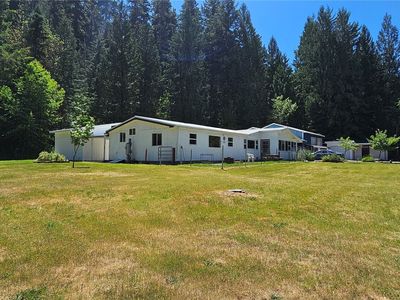 Property at 113 Skinner Road, Randle, WA