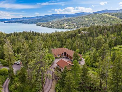 416 & 420 S 80th Dr