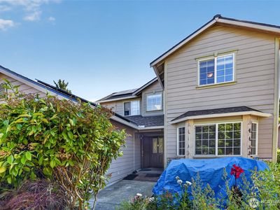 2002 Kyle St SE