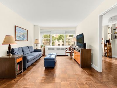 525 E 86th St APT 2G