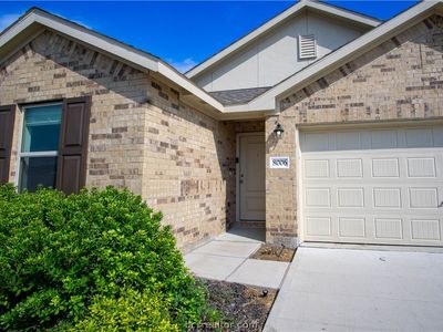 Property at 8006 Greens Ln, Navasota, TX