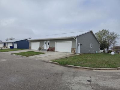 115 Easy STREET
