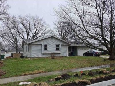 111 S 10th Ave