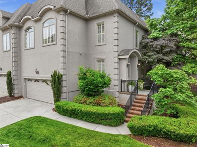 231 Castellan Dr