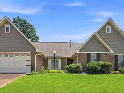 8237 Crimson Creek Dr