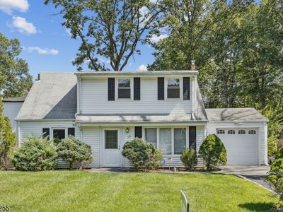 18 Manor Rd