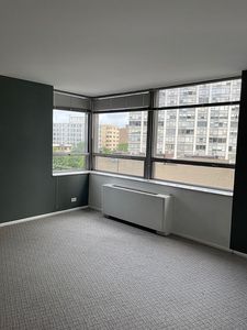 5701 N Sheridan Rd APT 6D