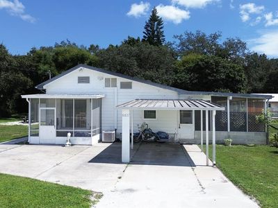 6827 County Road 17 S