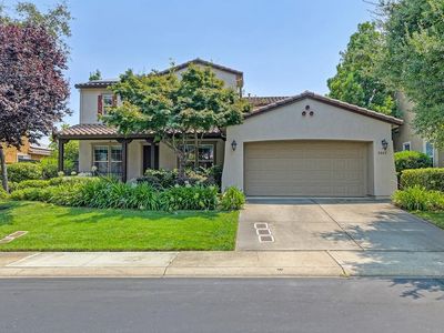 5042 Courtney Way