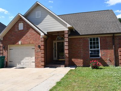 3263 Winchester Cir