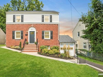 3 Orange Heights Ave