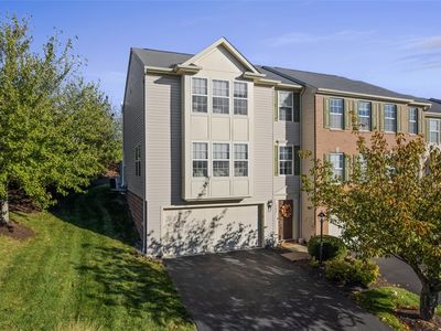 147 Kensington Dr