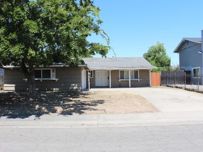 5713 Revelstok Dr