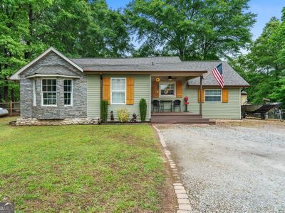 895 Laney Rd
