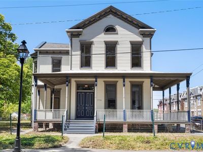 1716 Monteiro Ave