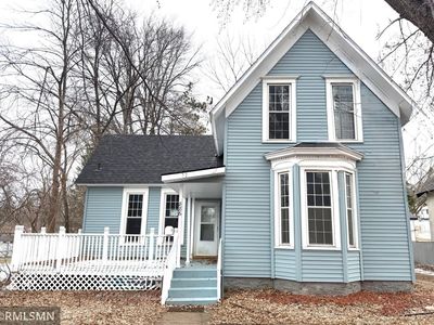 886 Johnson Pkwy