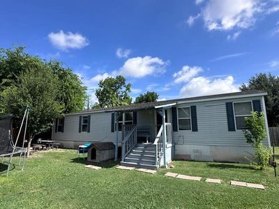 106 Ramirez St