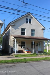 1015-1017 Walnut St