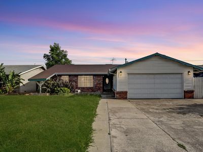 4400 Stockbridge Ave