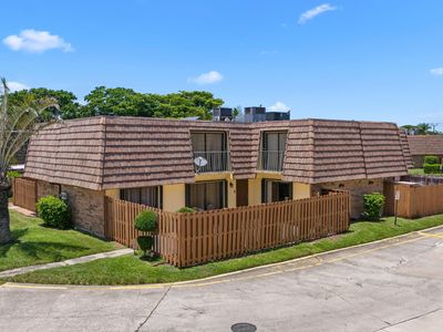 973 Springdale Circle