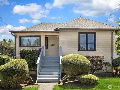 Property at 3527 S Hudson Street Ct, Seattle, WA
