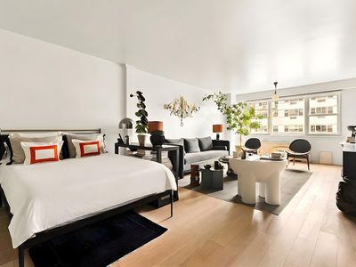 101 W 12th St APT 15P