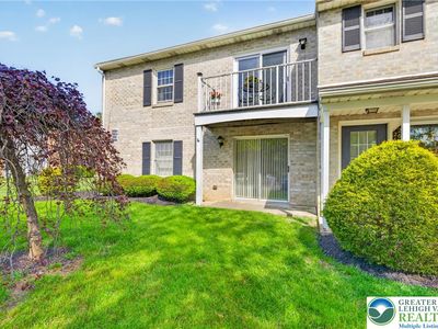 2689 Rolling Green Dr