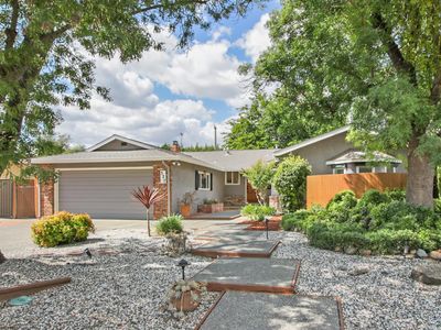 527 Rutgers Dr