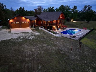 735 Carter 306