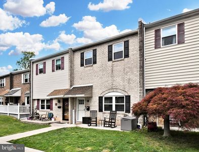 5108 Bay Rd