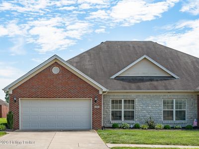 230 Twin Springs Ct