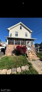 835 E 2nd St