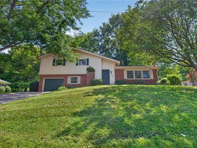 800 Chateau Dr