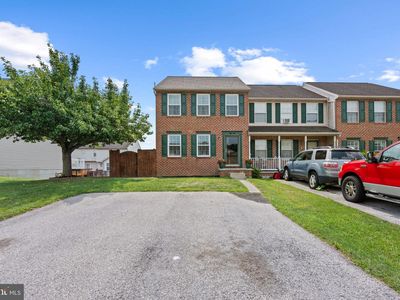 1240 Wanda Dr